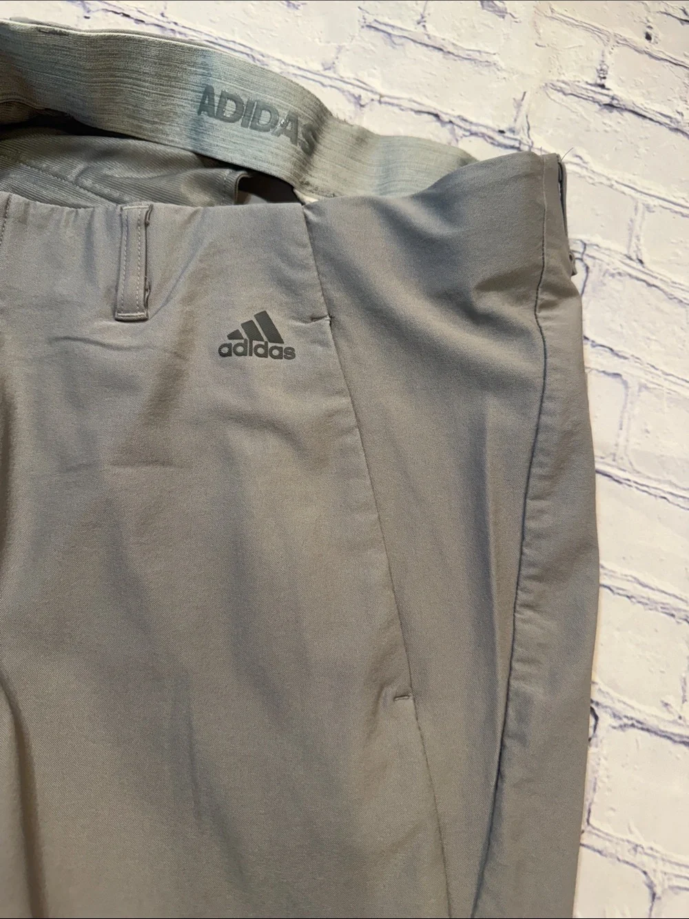 Adidas Ultimate365 3-Stripes Tapered Golf Pants 34x32 | EUC | Performance